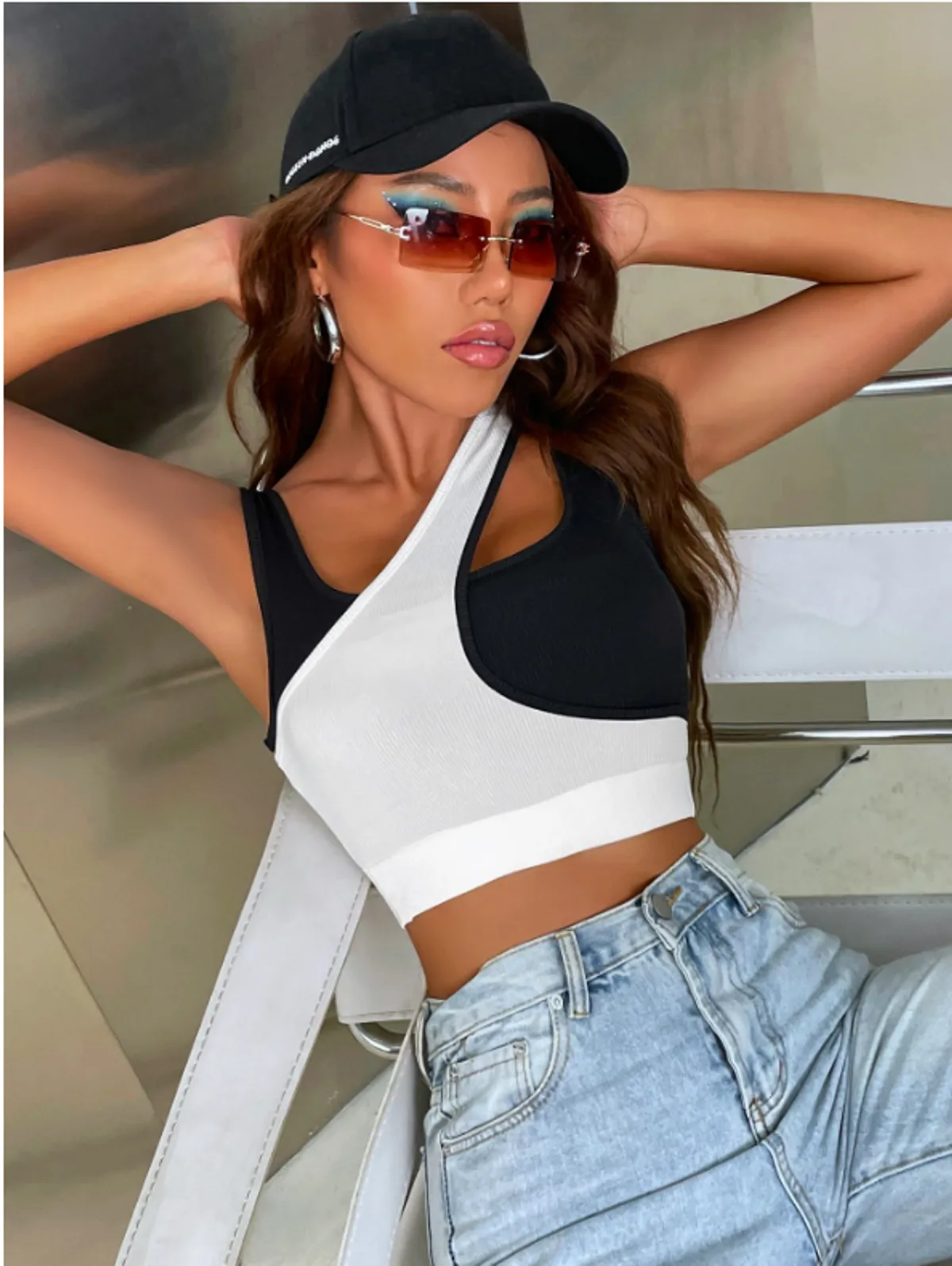 Black & White Toe Top