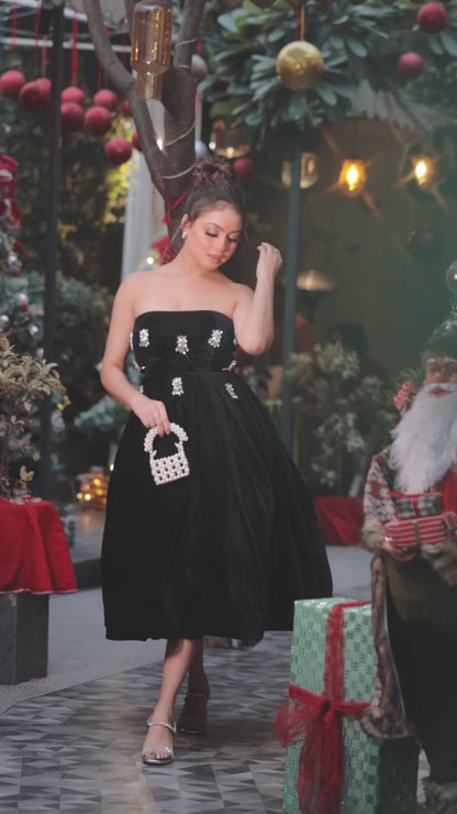 Pobble Snow Barbie Velvet Dress